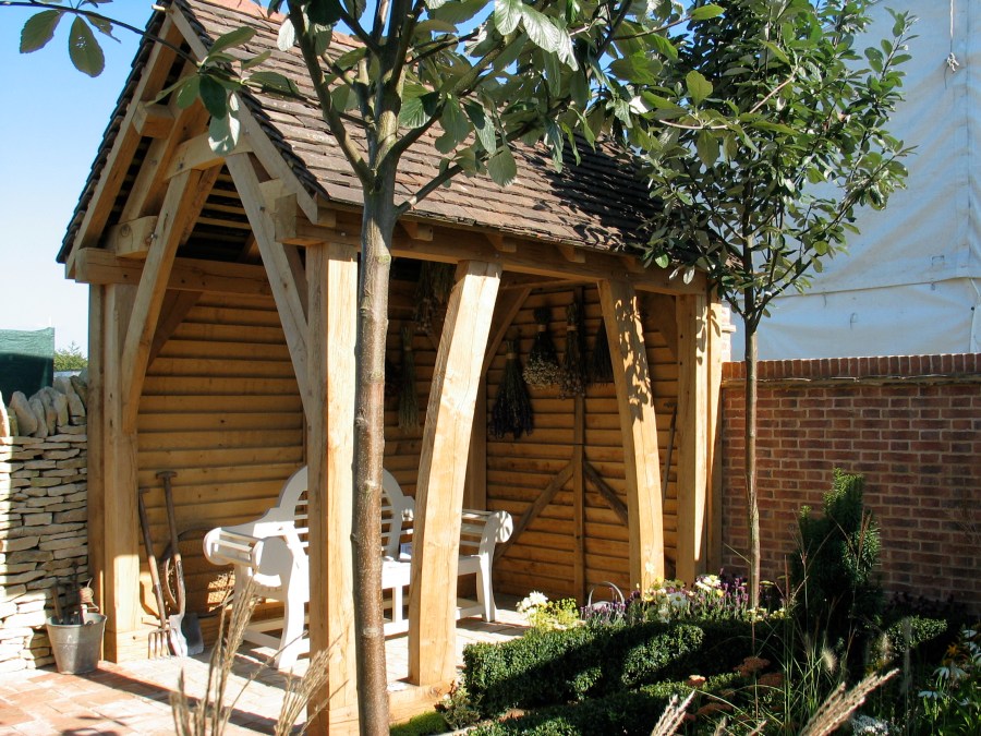 timber frame, green oak, garden shelter, garden shed, garden structure