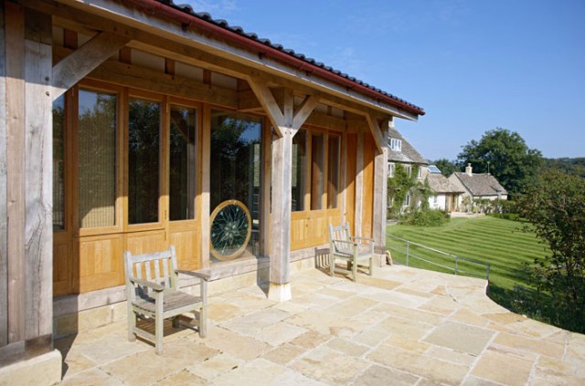 arch brace truss, barn, green oak, oak frame, timber frame, oak barn, green oak barn