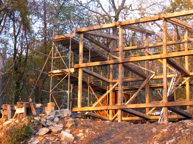 Moonshine, extension, timber frame, oak frame, green oak, Piers Taylor architect