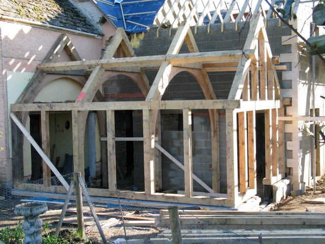 arch brace truss, timber frame, oak frame, green oak, roof truss