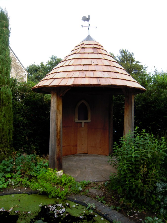 oak buildings, carpenter, timber framing, green oak, garden structure, garden folly