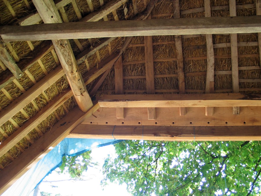 timber frame, carpenter, restoration, green oak