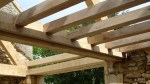 aménagement de grange, véranda, charpente traditionnelle, chêne vert, ossature en bois