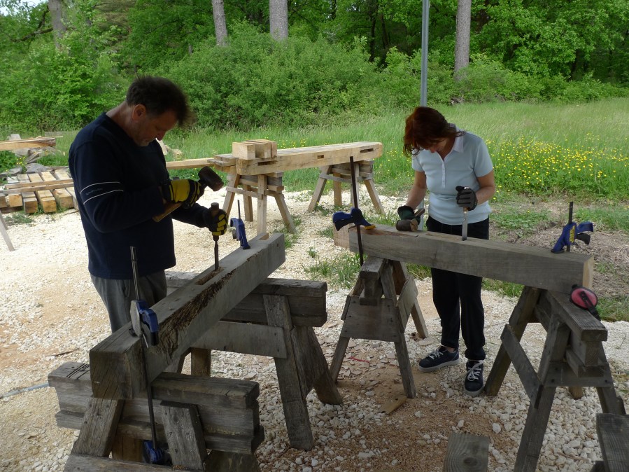 stage de charpente traditionnelle;timberframing course;france